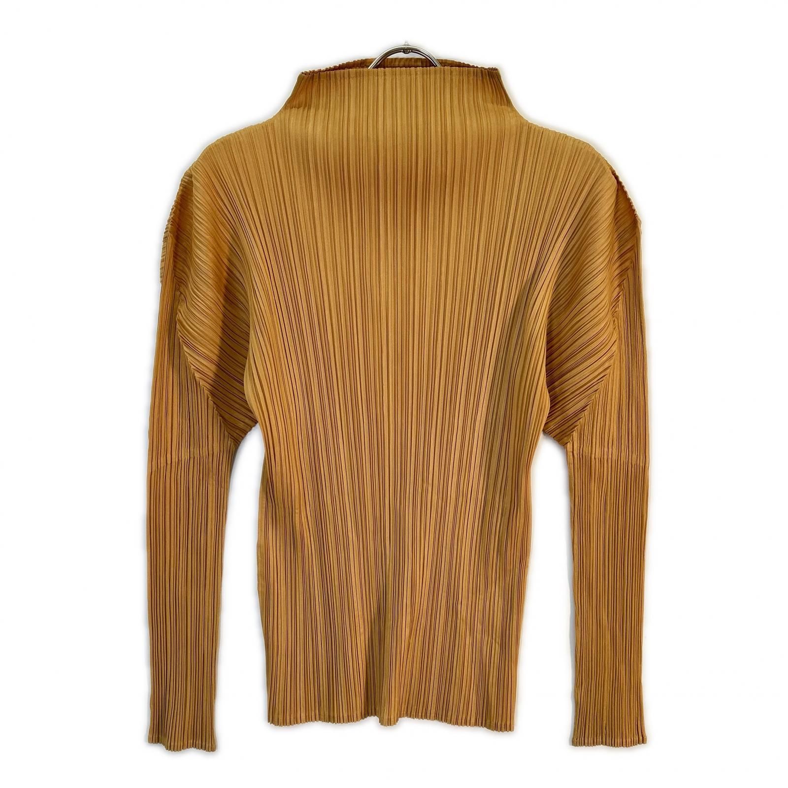 【希少✨】プリーツプリーズ　タンクトップ　ハイネック　フリンジ　黄色　3 PLEATS PLEASE ISSEY MIYAKE（タンクトップ）のフリマアイテム一覧
