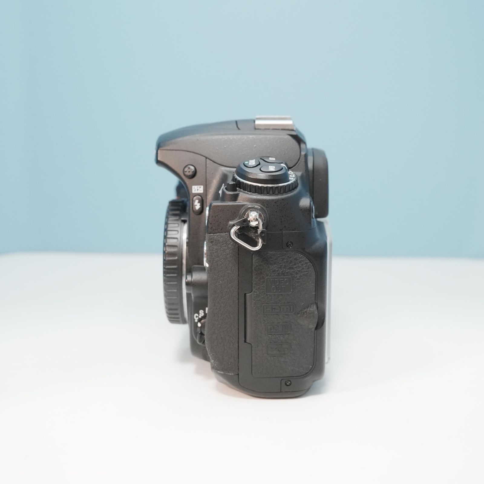 ★Nikon D300★S数少●本格一眼レフ●スマホ転送●高倍率レンズ  1ヶ月動作補償あり！ 安心のゆうパック代引き発送！ 送料、代引き手数料無料！ Amazon | Nikon デジタル一眼レフカメラ D300S AF-S DX 16-85 VRレンズ