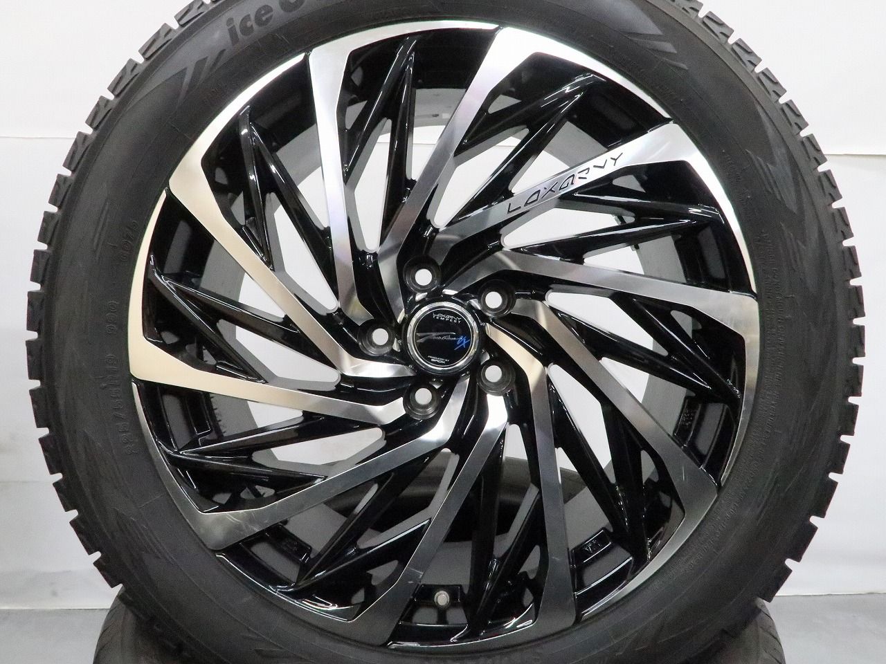 Ｒａｖｒｉｏｎ　１８インチ　スタッドレス　ハリアー、レクサスＲＸ S23ｽﾀｯﾄﾞﾚｽ [SS040-X4] 225/60R18 7.5J+38 5H-114.3 ﾊﾘｱｰ RAV4 ﾚｸｻｽNX