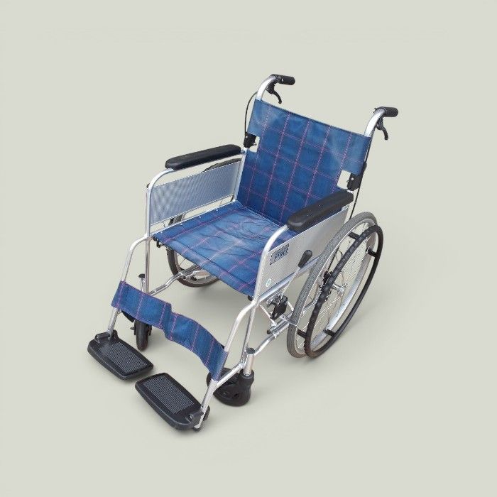 送料無料（一部地域を除く）ミキ　自走式車いす　MC-43KDB ts-26-0424-09