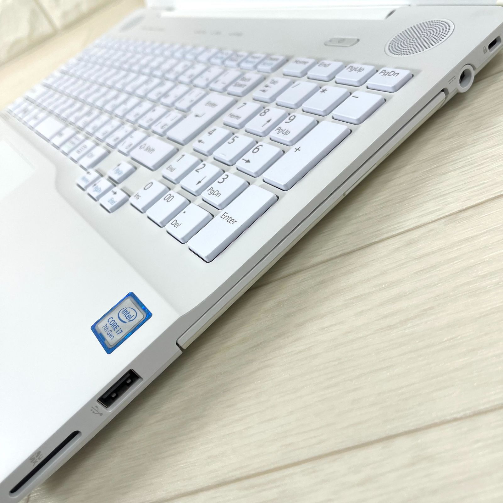 美品】富士通 corei7 SSD525GB Win11ノートPC - メルカリ