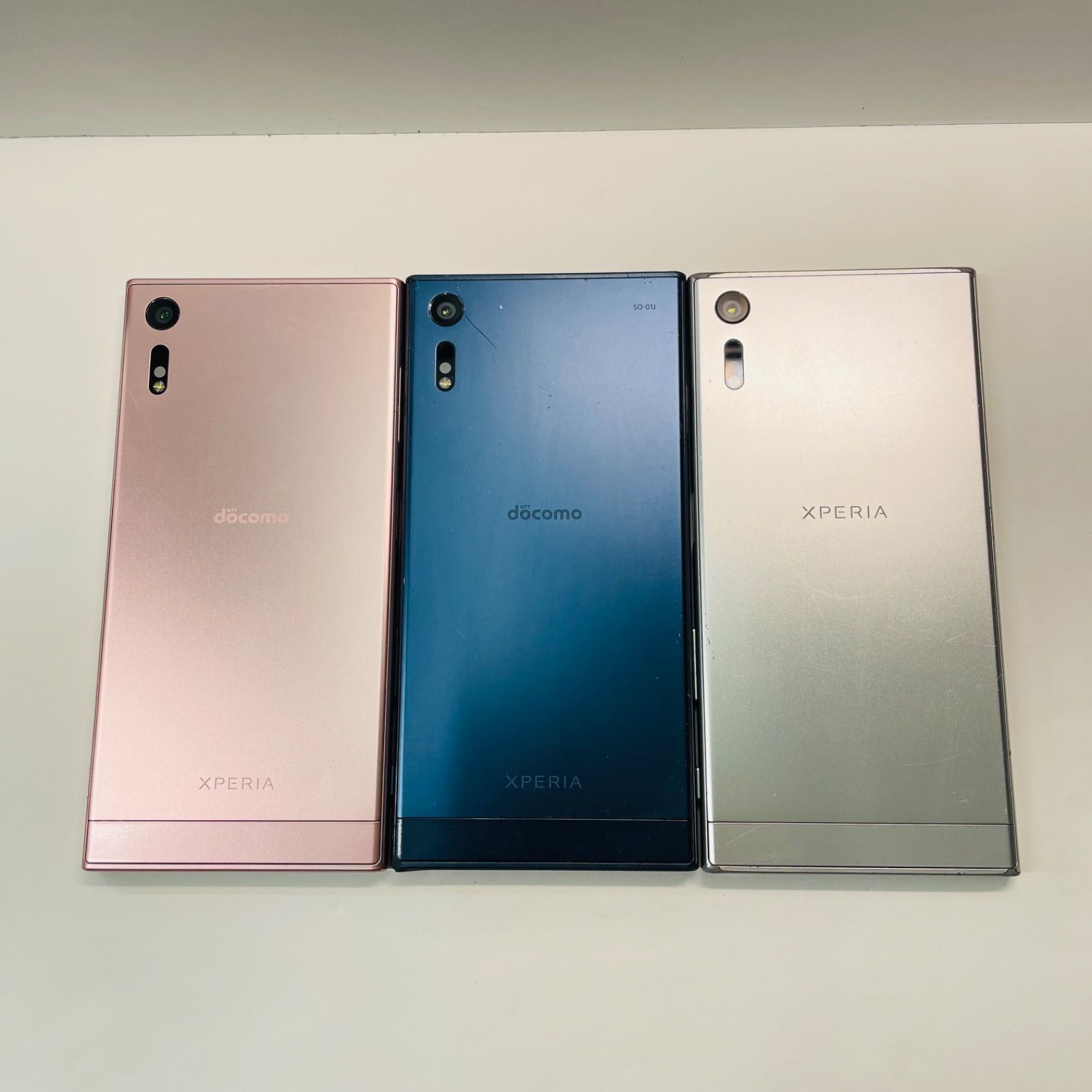 Xperia XZ SO-01J 601SO 3台セット SIMフリー ジャンク - メルカリ