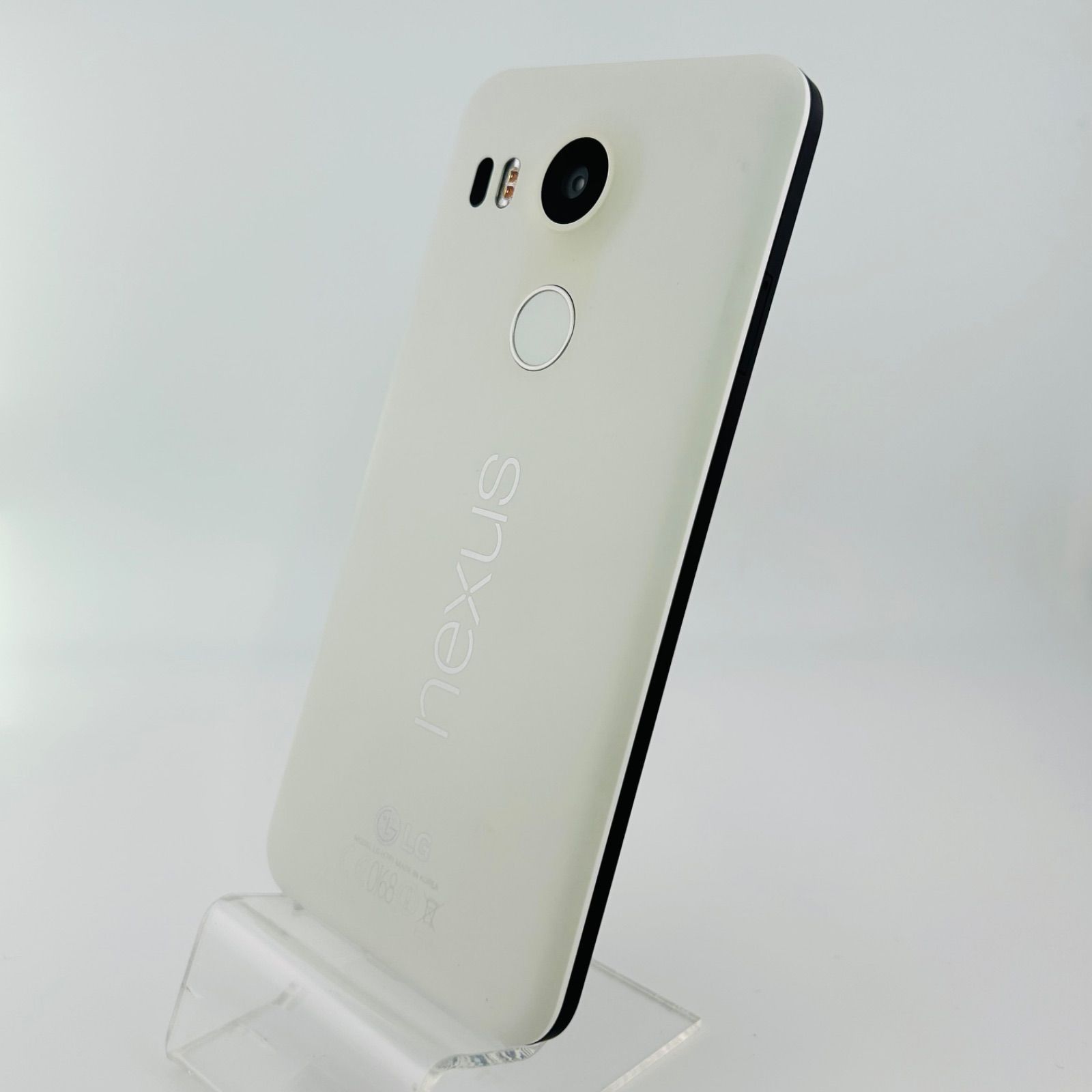 ★★超美品でバッテリー良好【Nexus 5X White 32GB】大変状態の良いスマートフォンでおすすめです★★ バッテリー良好 Nexus 5X 32GB クォーツ SIMフリー(simロック解除済