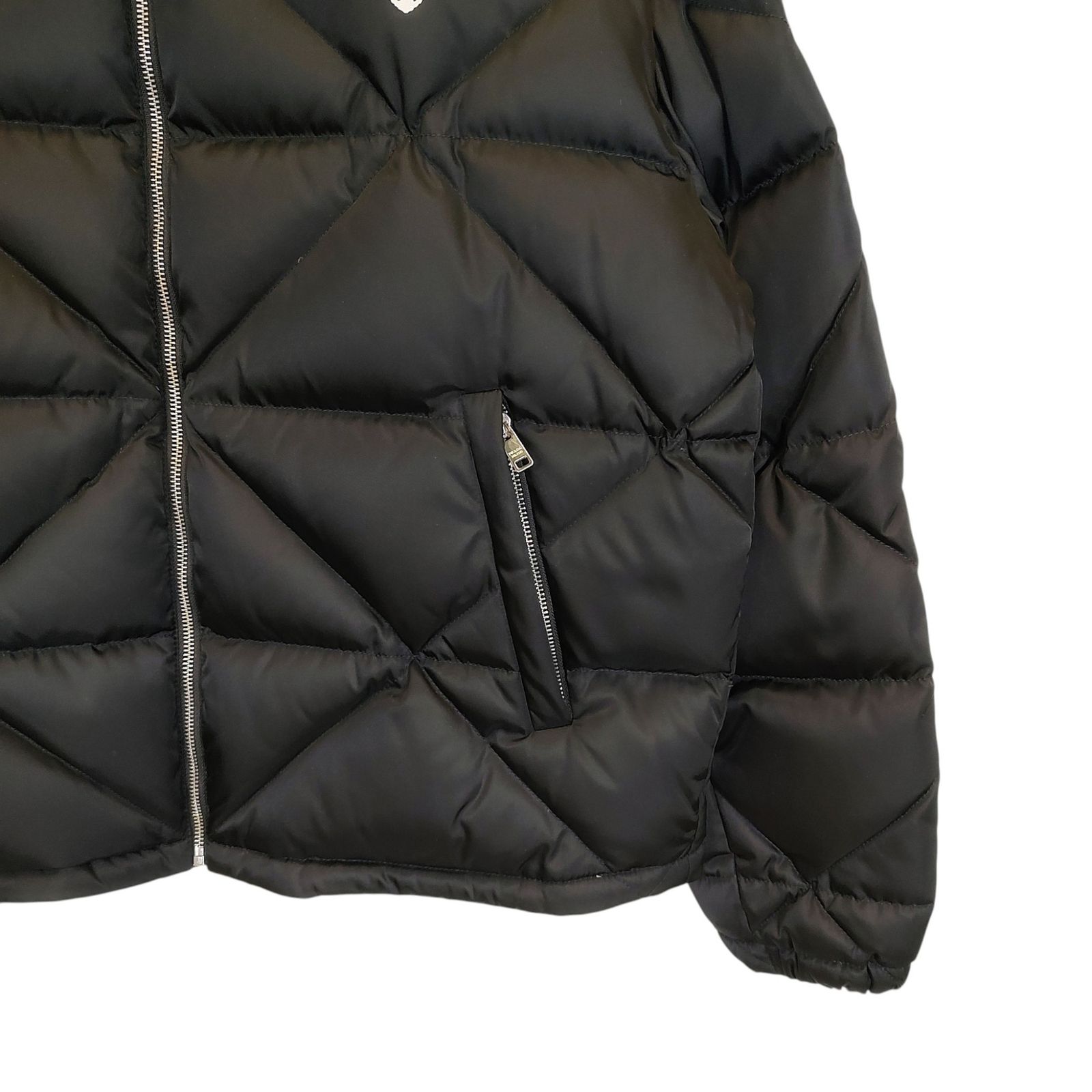 PRADA プラダ RE-NYLON ダウンジャケット SGB803 S202 1WQ8 M ブラック