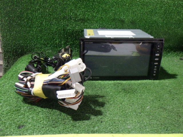 N2411-3　パナソニック　CN-R500WD　メモリ　4×4地デジ内蔵ナビ　2013年