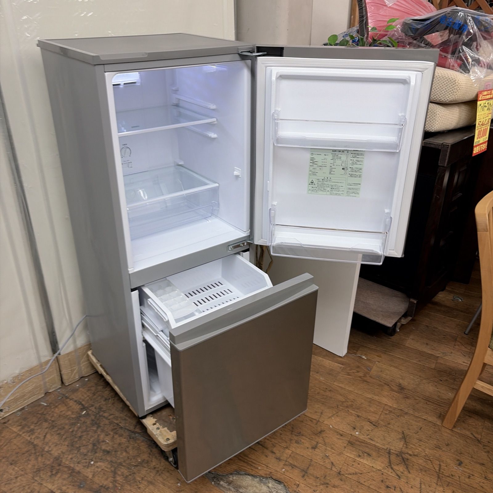 アクア 2ドア冷凍冷蔵庫 126L AQR-13K(S) シルバー 2021年製 AQUA 冷蔵庫 中古家電 店頭引取歓迎 使いまわし■R4474) AQUA 2ドア冷蔵庫 AQR-13K 2021年製126L – お宝電気市場