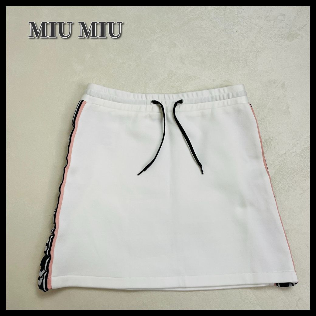 美品】 MIU MIU （ミュウミュウ） サイドライン ロゴ スウェットミニ 