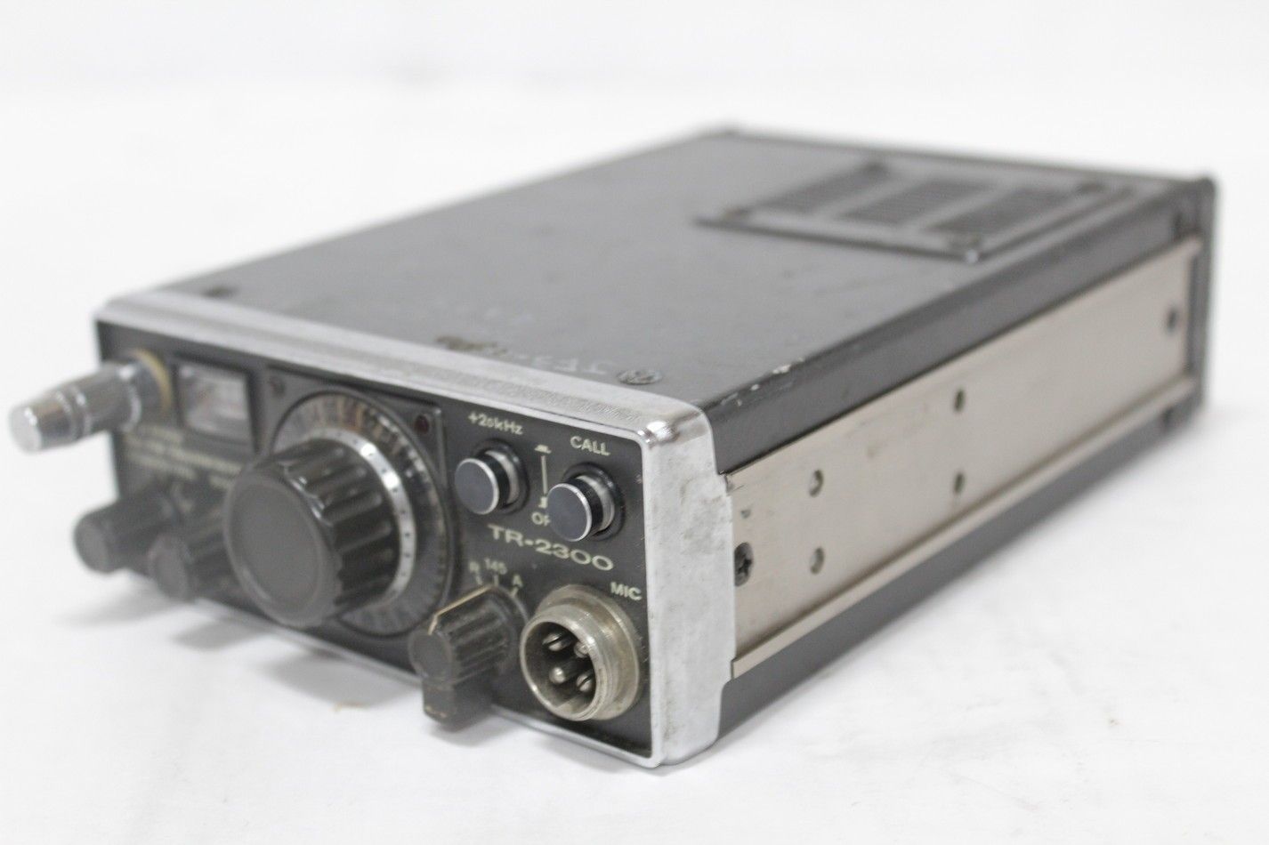現状品 トリオ TR-2300 トランシーバー アマチュア 無線機 TRIO ITUC7TO7E7RY-D-V00-byebye