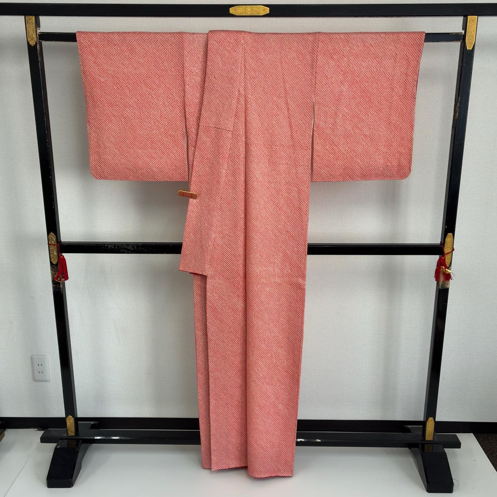 総絞り 裄66 小紋 正絹 パールトーン加工 鹿子絞り 袷 着物 MK-7137