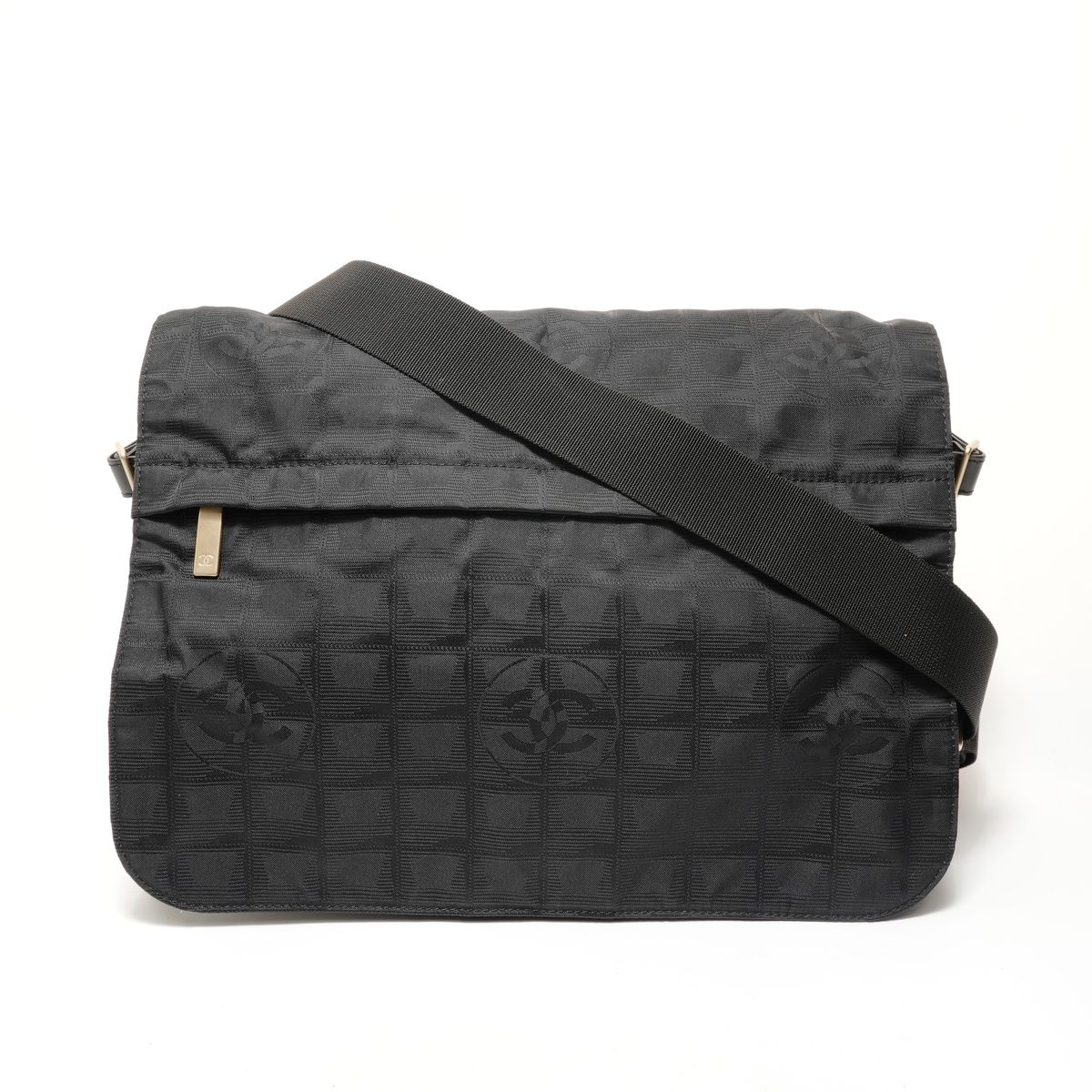 シャネル CHANEL 10番台 2005-2006 ニュートラベルライン キャンバス ショルダーバッグ【中古】 CHANEL シャネル ショルダーバッグ 10番台 2005-2006 ニュートラベル