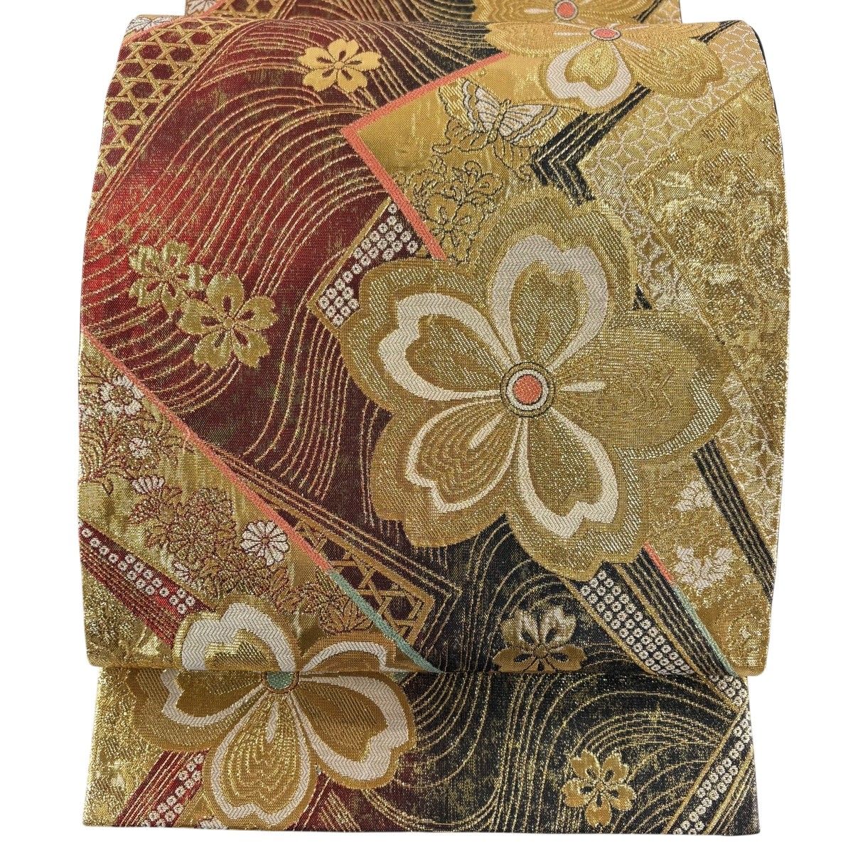 美品】 袋帯 秀品 蝶 桜 金糸 箔 赤黒 六通 正絹 【中古】 - メルカリ
