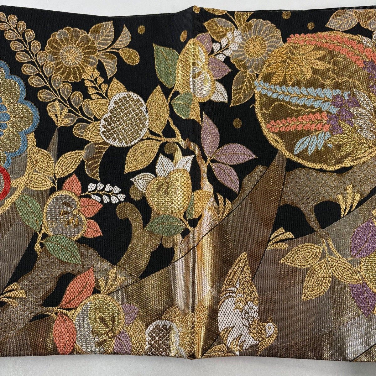 C 純金箔 桃山花之丸散文 金糸 桜 梅 橘 菊 全通 正絹 フォーマルな袋帯 袋帯 秀品 花丸文 橘 金糸 箔 黒 六通 正絹 【中古】 - メルカリ