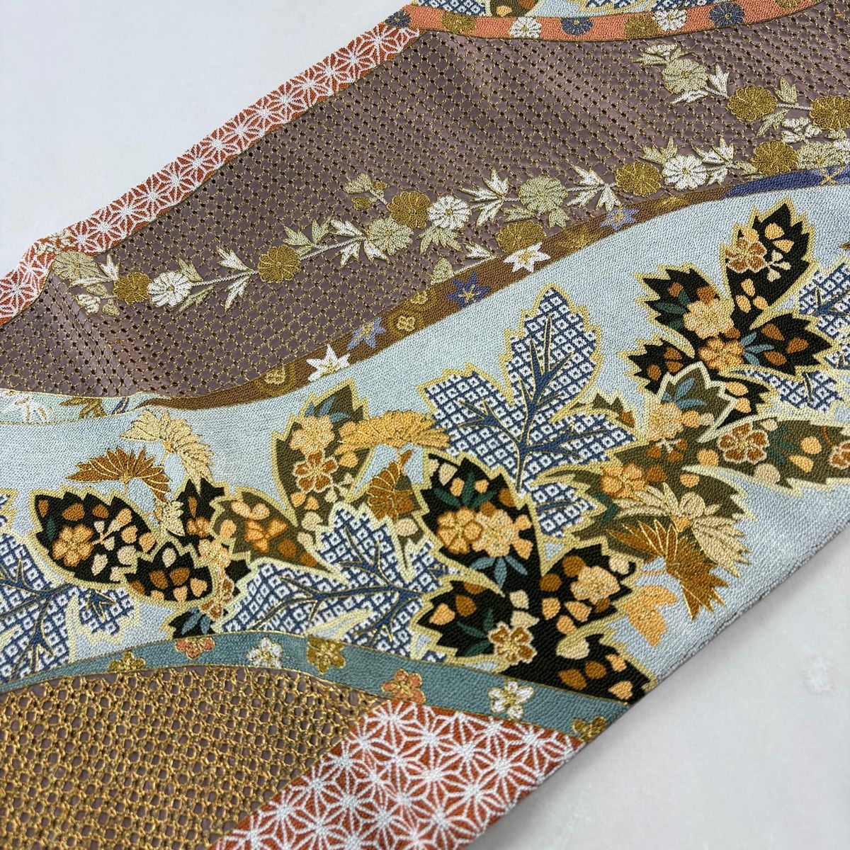 美品】 袋帯 逸品 菊 萩 刺繍 金糸 灰紫 六通 正絹 【中古】 - メルカリ