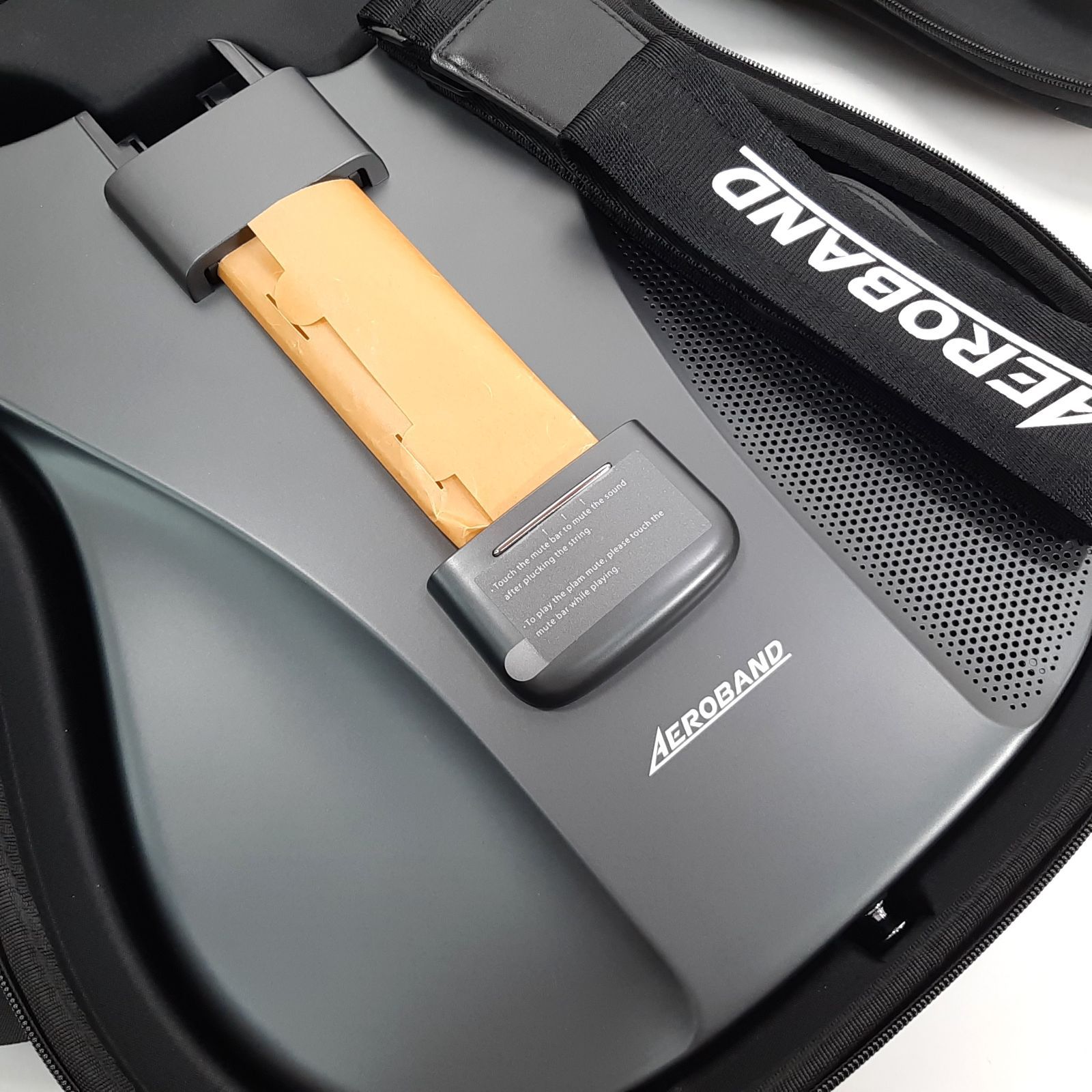 AeroBand Guitar Bundle Kit スマートギター ダークグレー 元箱
