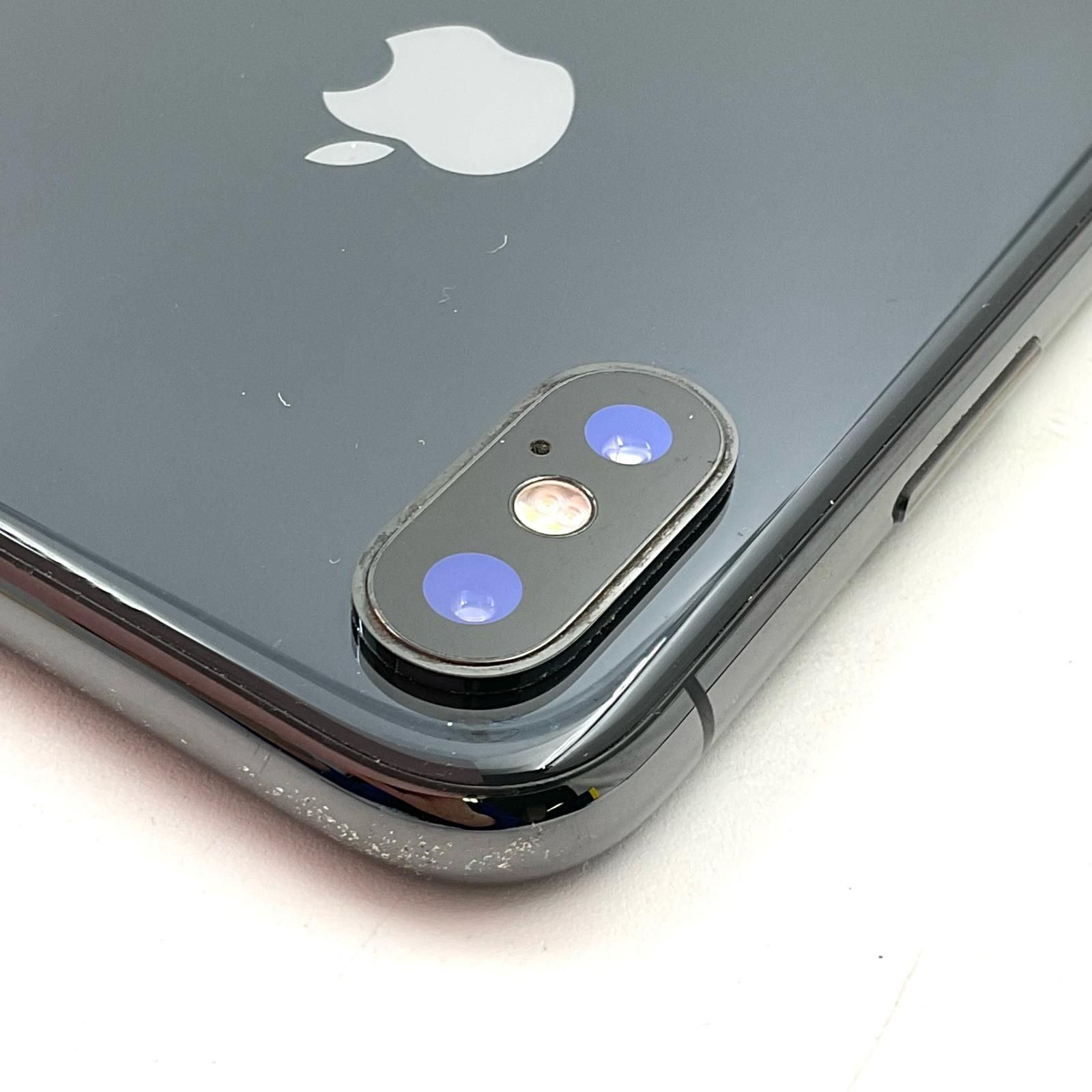 iPhone X 256GB スペースグレイ docomo白ロム【難有】- メルカリ