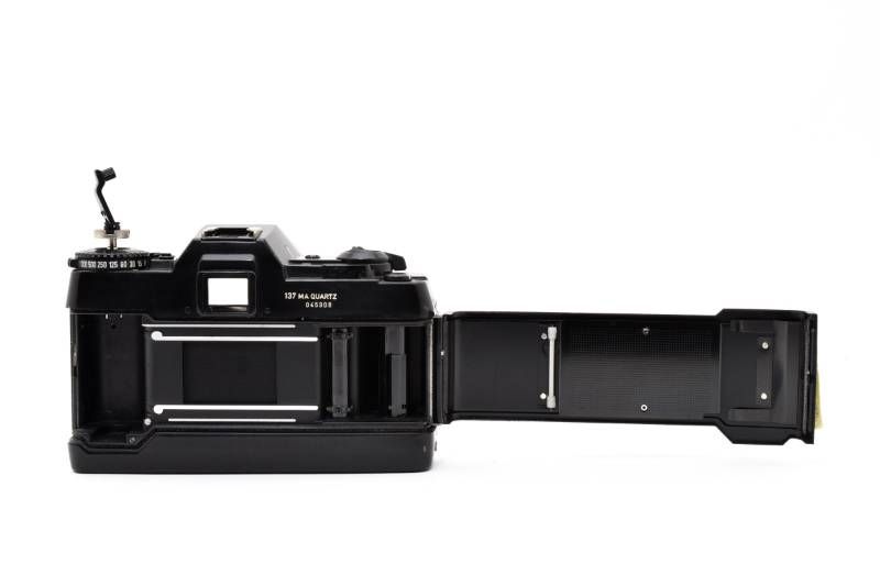 実用品】CONTAX コンタックス 137 MA QUARTZ ボディ フィルム一眼