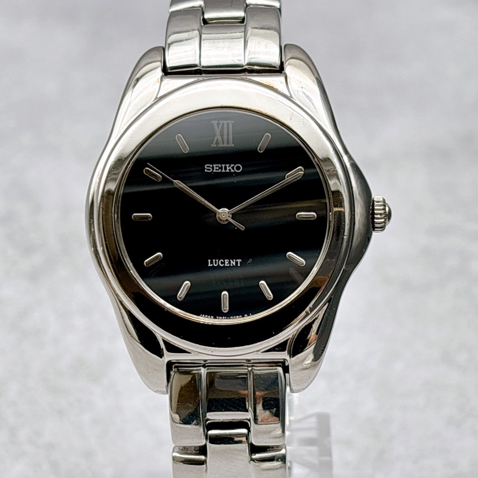 SEIKO LUCENT 7N21-0040 クォーツ 腕時計 ローマン文字盤 稼働品 263 