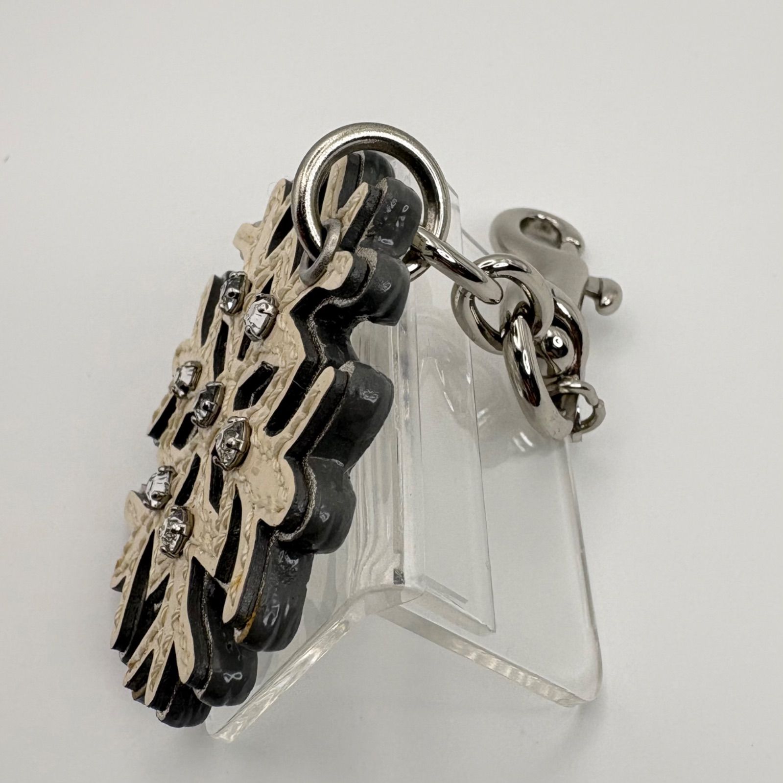 COACH コーチ 雪の結晶 スノーフレーク チャーム キーホルダー