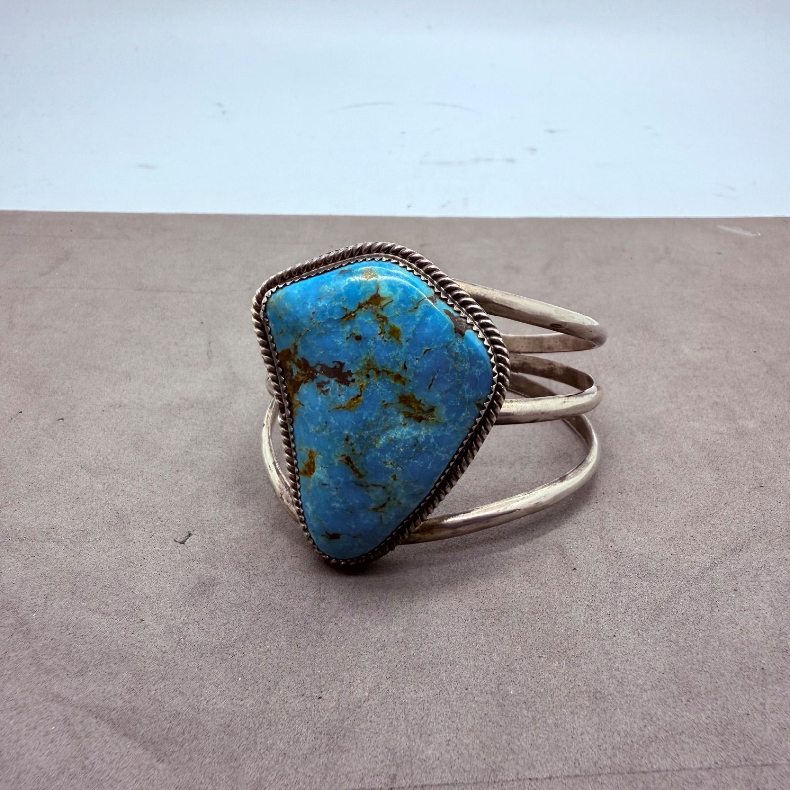 NAVAJO ARCHIE martinez A.mtz turquoise sterling bangle bracelet