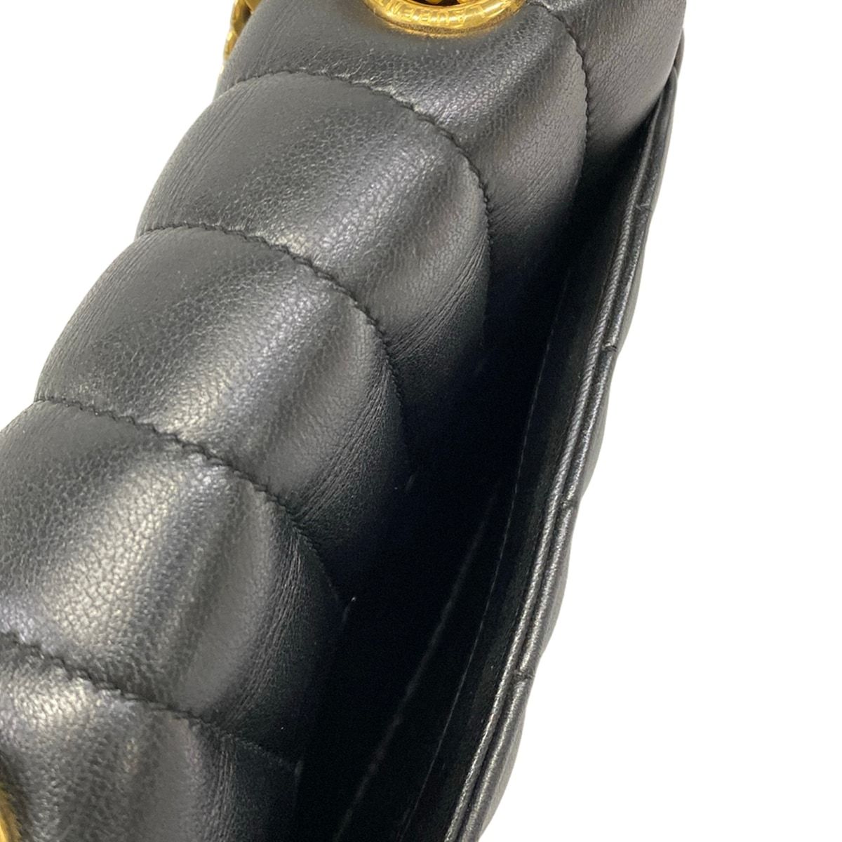SAINT LAURENT PARIS(サンローランパリ) ショルダーバッグ ヴィッキー
