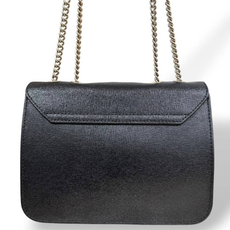 FURLA フルラ☆ショルダーバッグ 斜め掛け 肩掛け ブラック レザー