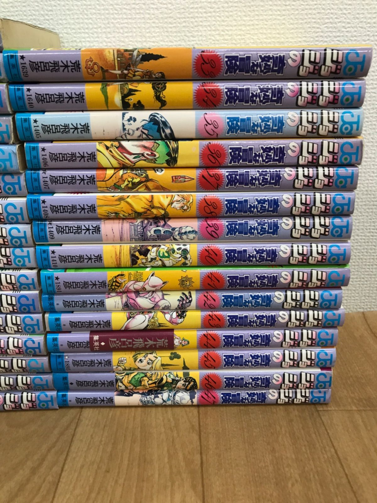 ☆ジョジョの奇妙な冒険 1～63巻・岸辺露伴は動かない＋関連本2冊