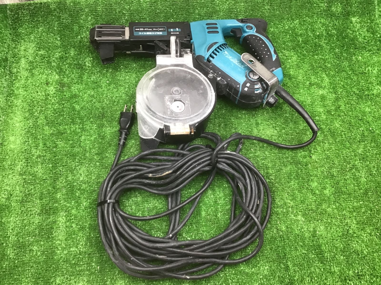 中古　makita オートパックスクリュードライバ6841R 動作確認済み 中古現状品】マキタmakitaオートパックスクリュードライバー 6841R
