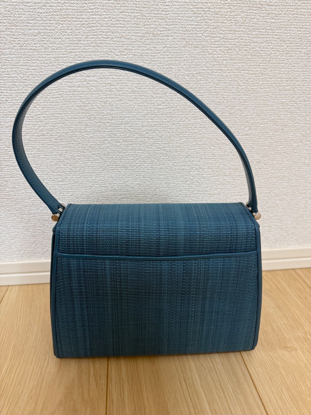 コンテス ホースヘア ターコイズ ハンドバッグ - メルカリ