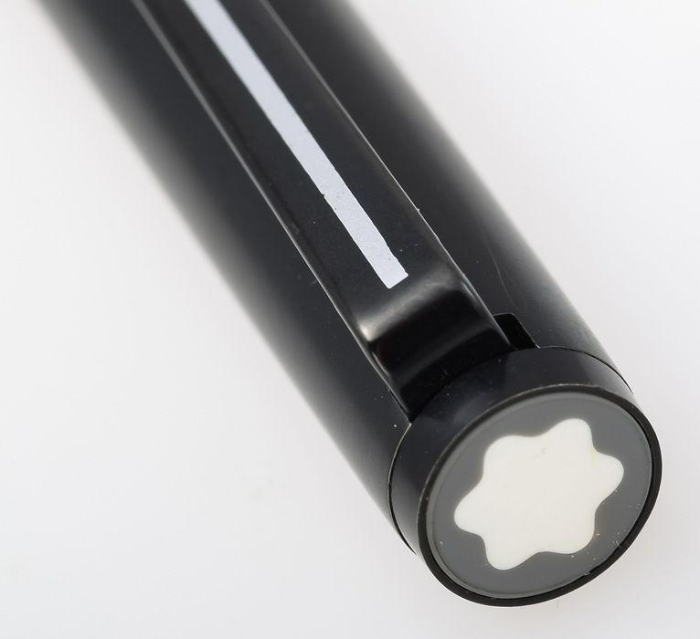 MONTBLANC (モンブラン) ボールペン 品番b26-207 MONTBLANC (モンブラン) ボールペン 品番b26-207 - メルカリ