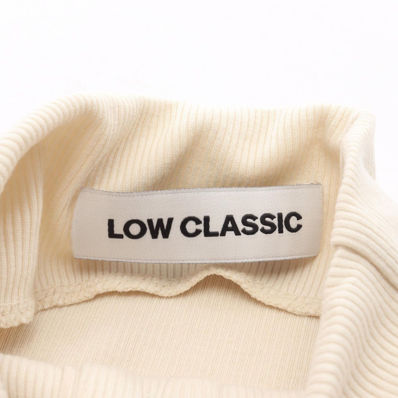 ロウ クラシック LOW CLASSIC BUTTON UP WRAP T-SHIRT ハイネック 長袖 衣料品 トップス レーヨン ポリエステル レディース アイボリー系 LW253TS04 【中古】 ロウ クラシック LOW CLASSIC BUTTON UP WRAP T-SHIRT ハイネック 長袖