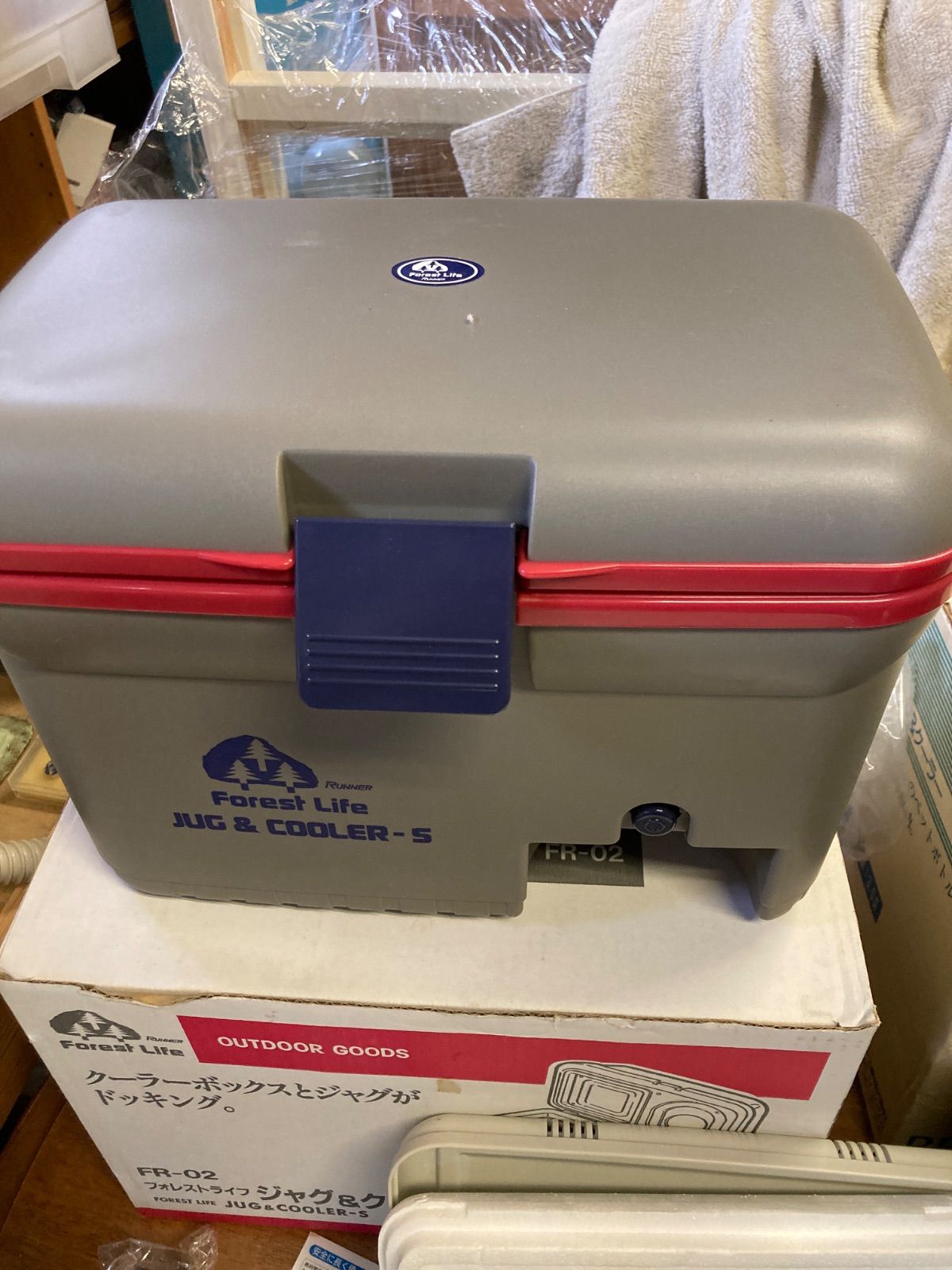 新品・中古　ジャグジー付クーラーボックス、ペットボトルクーラー等まとめて4点