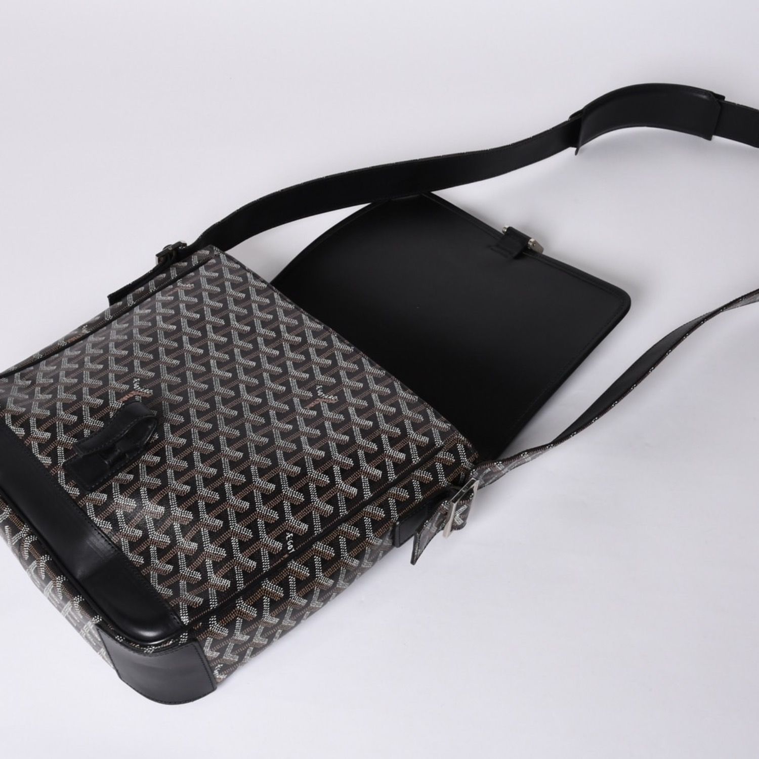 極美品 GOYARD ゴヤール グランブルーMM ショルダーバッグ キャンバス カーフスキン ブラック 中古 4a001230 GOYARD - 極美品 GOYARD ゴヤール グランブルーMM ショルダーバッグ