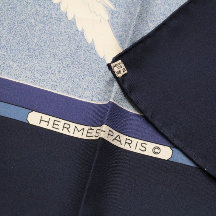 エルメス HERMES カレ90 大判スカーフ Oiseaux Migrateurs 渡り鳥