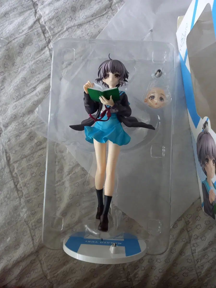 KADOKAWA 長門 有希 1/7 スケール フィギュア - メルカリ