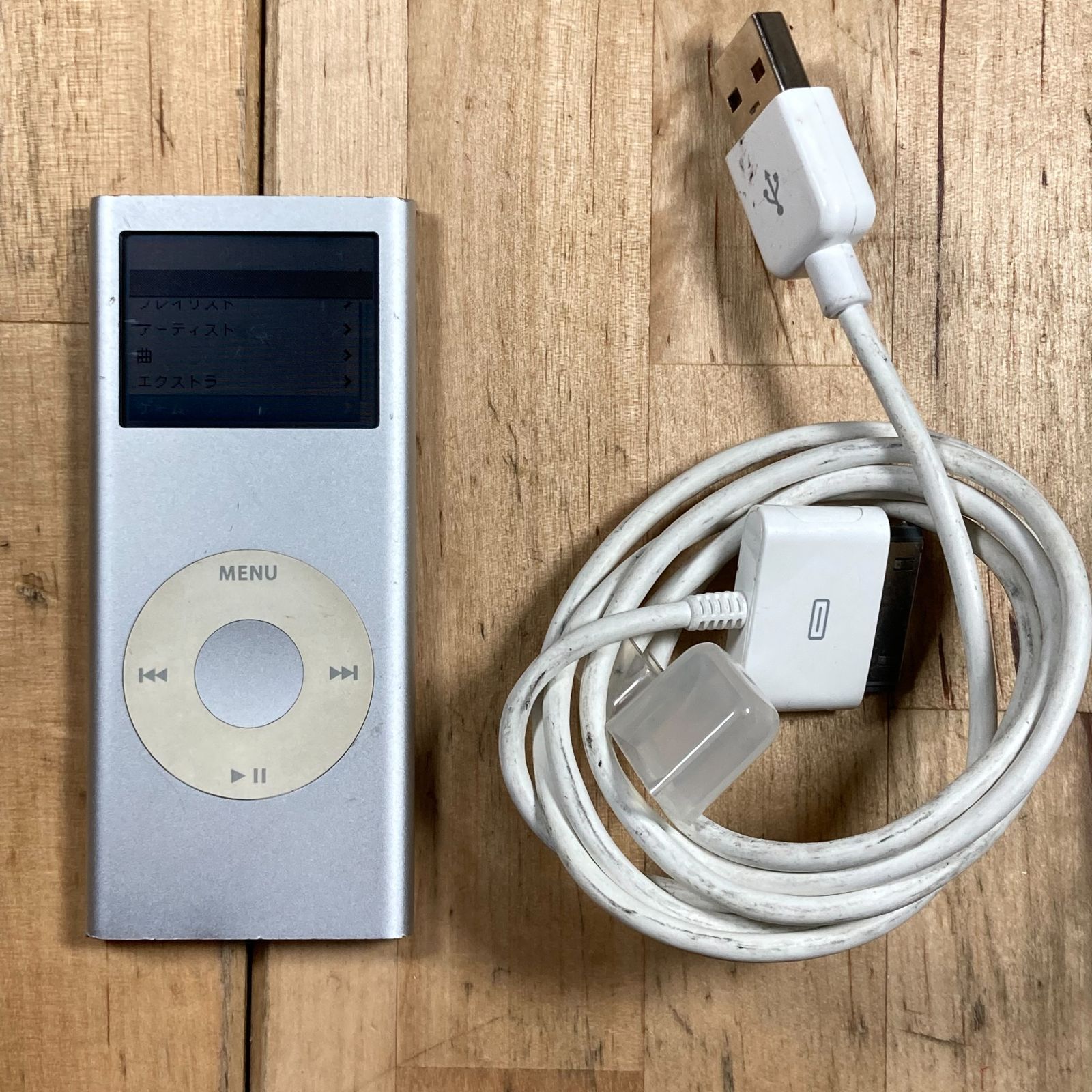 【ジャンク】Apple iPod 120GB （シルバー） Apple iPod 6th Generation Classic 120GB - Black (9MB565LL/A) for