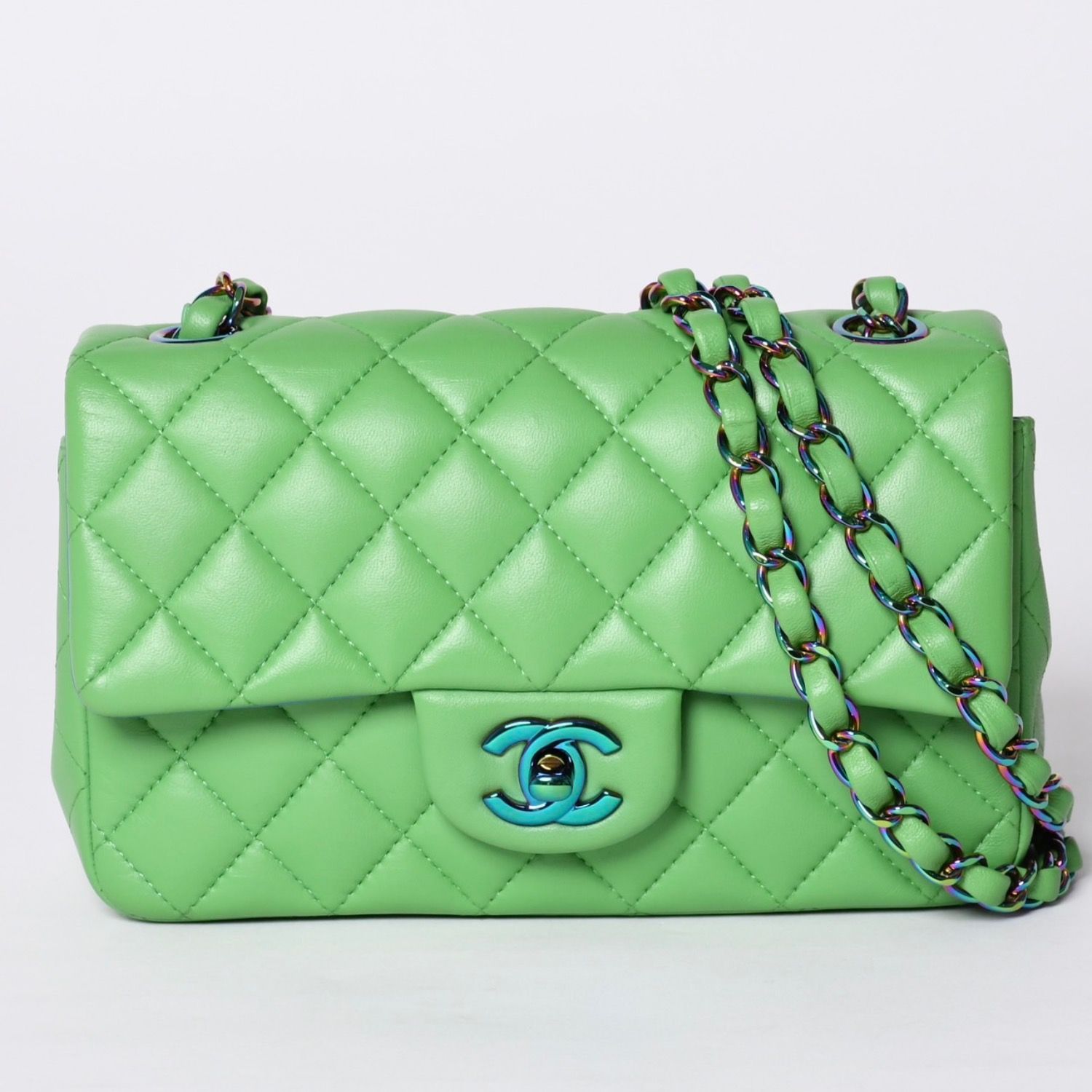 極美品】CHANEL シャネル ミニマトラッセ ショルダーバッグ ラムスキン 