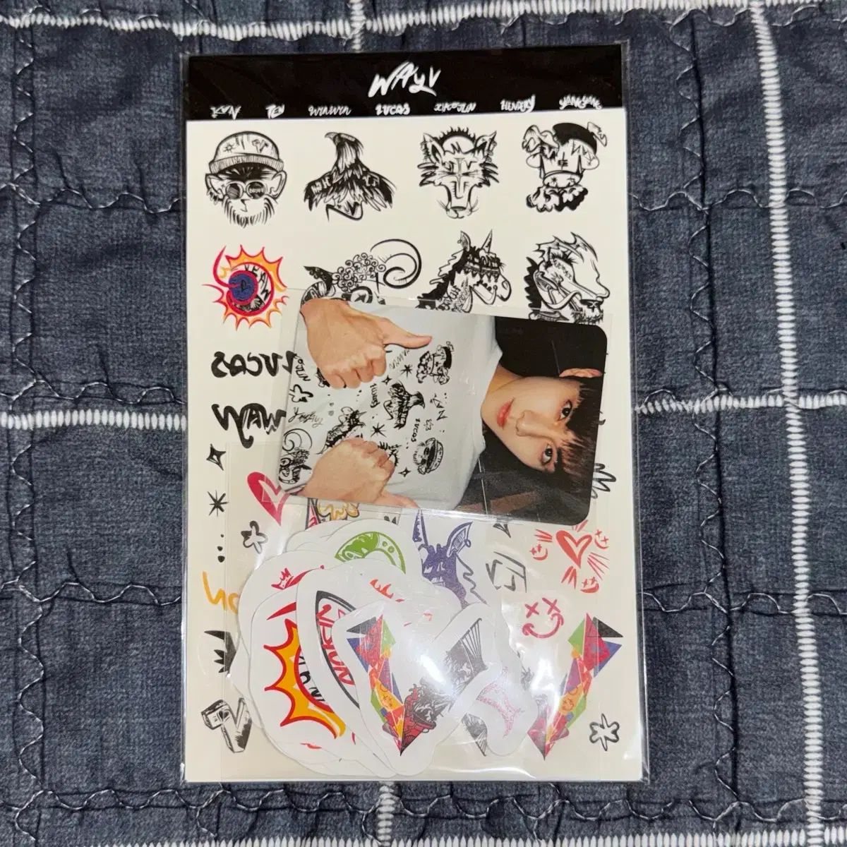WayV シャオジュン(XIAOJUN) TATTOO ラゲージ + トレカ セット - メルカリ