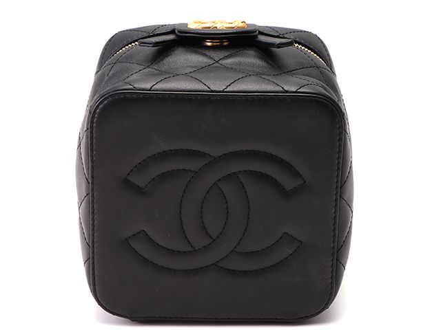 CHANEL シャネル バッグ マトラッセ 2way横型バニティ ブラック/GP レザー ﾊﾞｯｸﾞ ショルダーバッグ
 レザー ブラック レディース【中古】【436】 CHANEL（シャネル） バッグ マトラッセ レディース ブランド