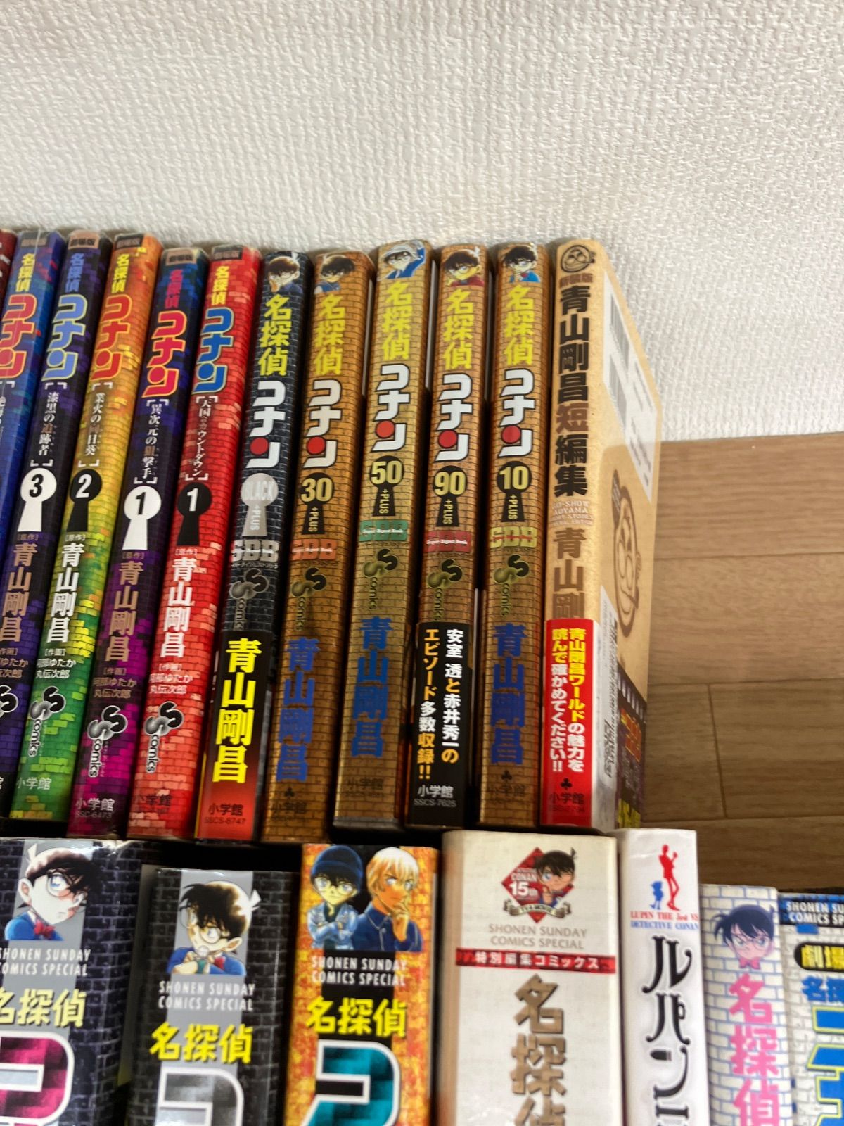 名探偵コナン　漫画　まとめ売り　関連本含む 名探偵コナン 36-70巻 青山剛昌 全巻 セット コミック 全巻、表紙