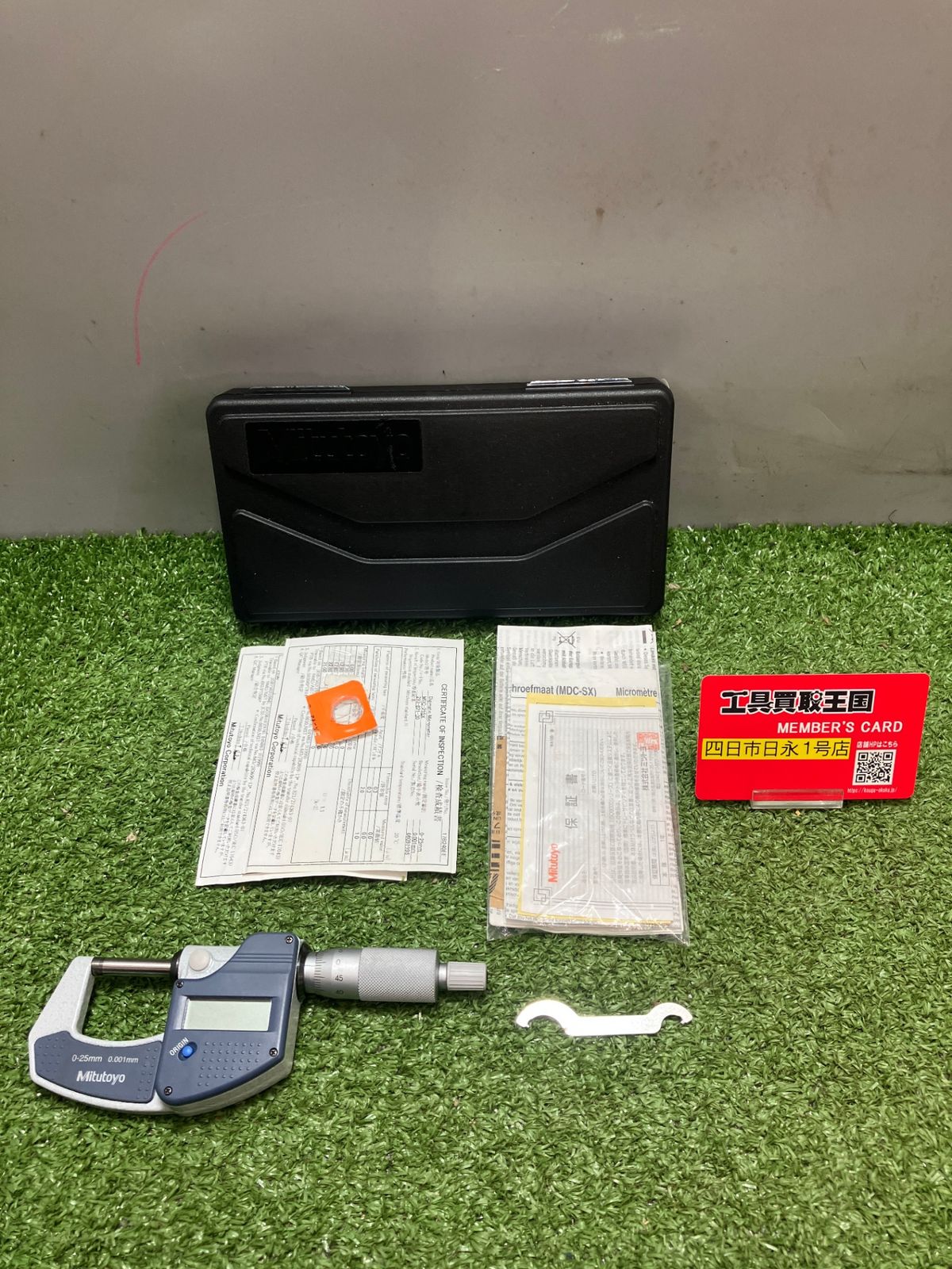 【中古品】【0936】Mitutoyo(ミツトヨ) デジマチック標準外側マイクロメータ MDC-25SX 293-821-30 ITHMNE3H1CTS
