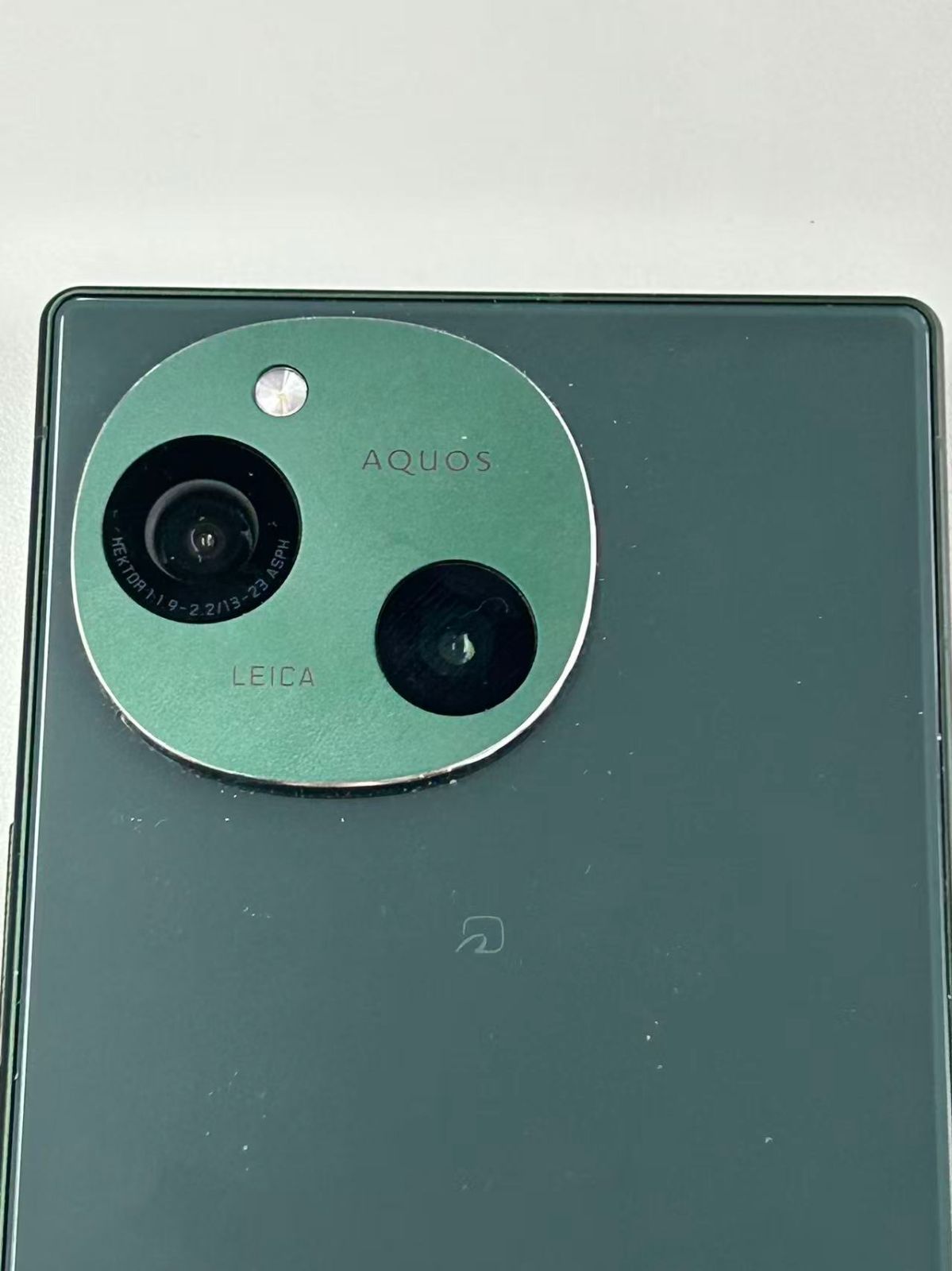 ジャンク品】AQUOS R9 グリーン - メルカリ
