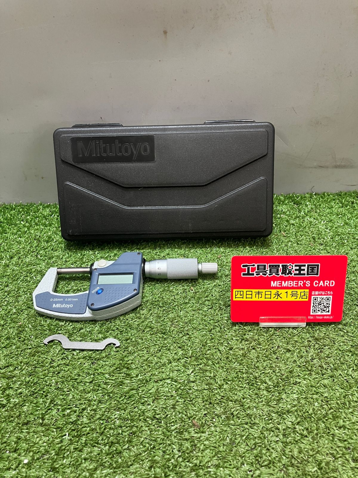 【中古品】【0936】★Mitutoyo(ミツトヨ) デジマチック標準外側マイクロメータ MDC-25SX 293-821-30　ITTYPQ3GZH74