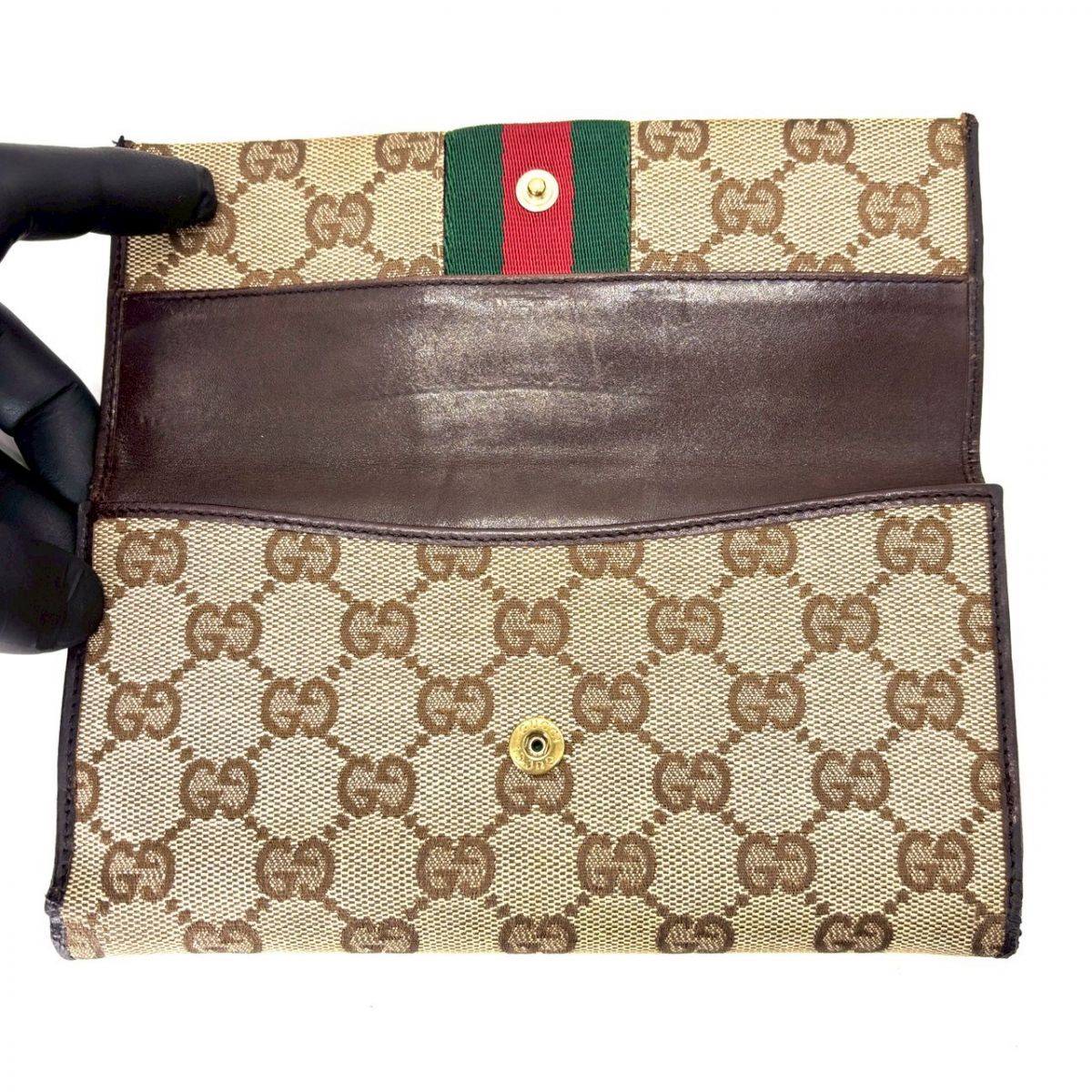 時代を越える気品】 GUCCI 長財布 GGキャンバス インターロッキング