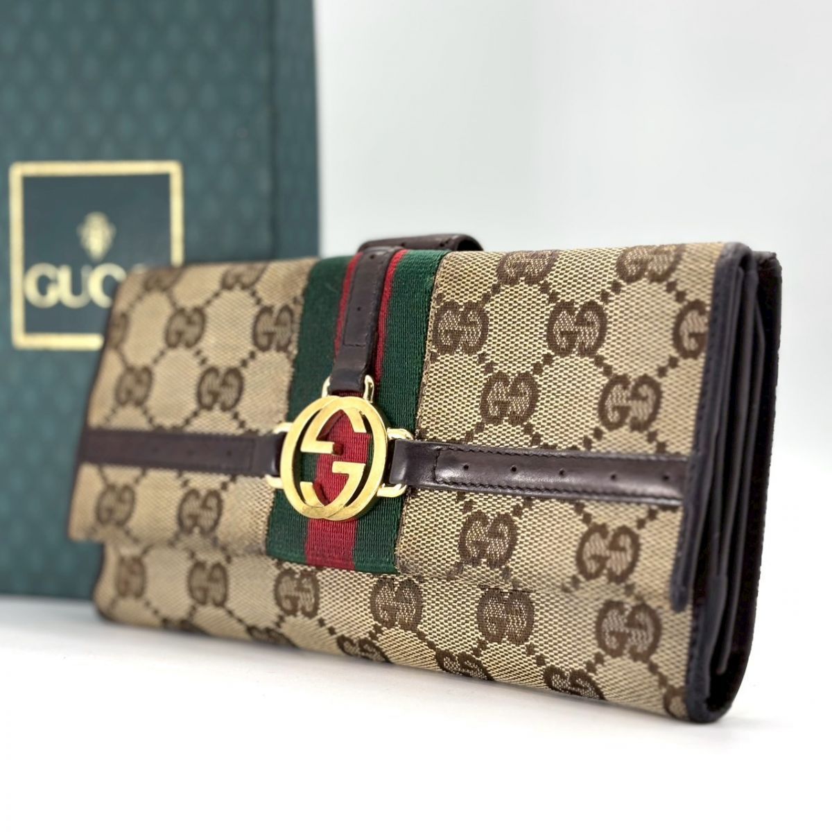 時代を越える気品】 GUCCI 長財布 GGキャンバス インターロッキング 
