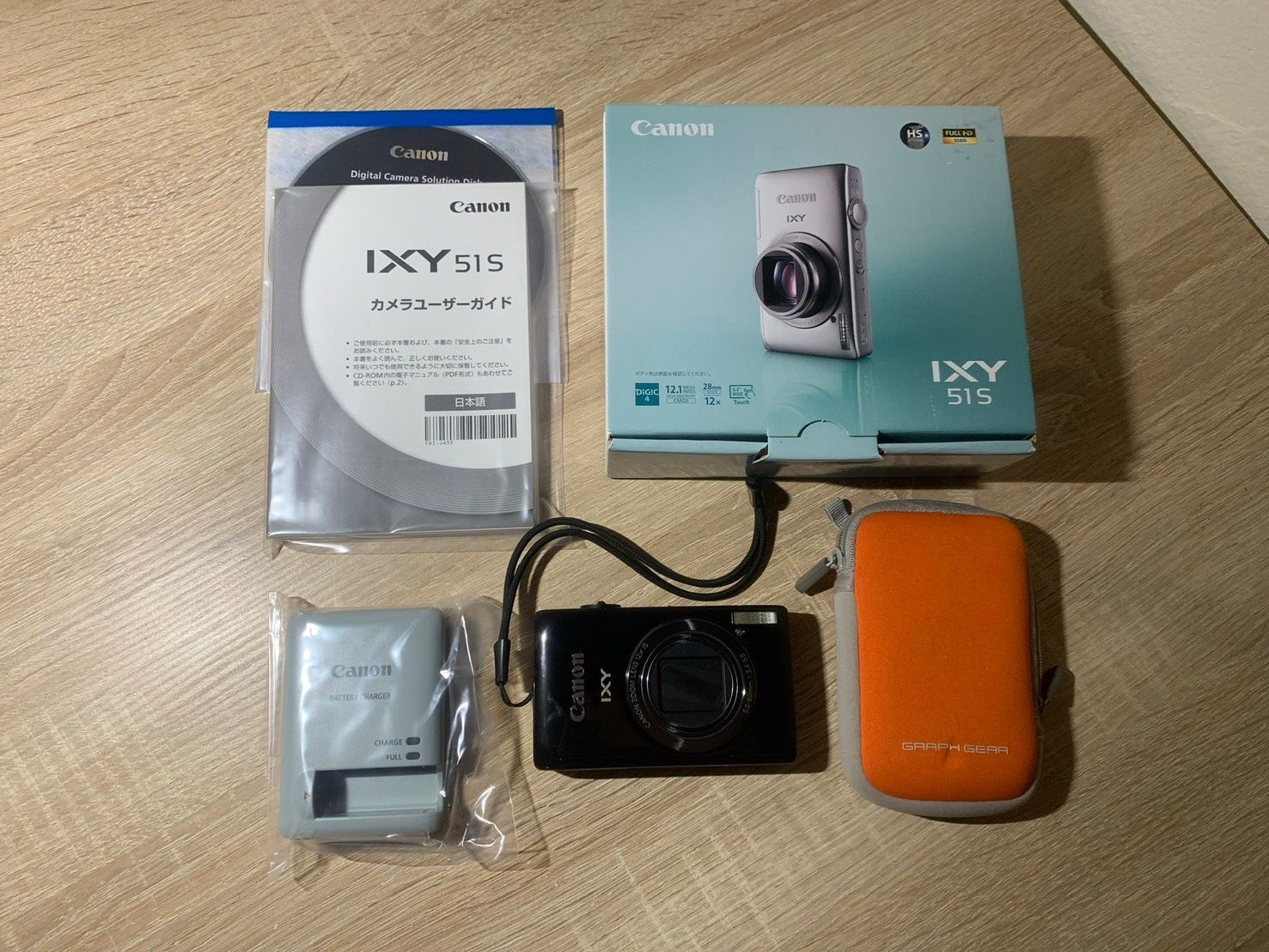 0139 Canon IXY 51S ブラック デジカメ 動作確認済み 美品【コ