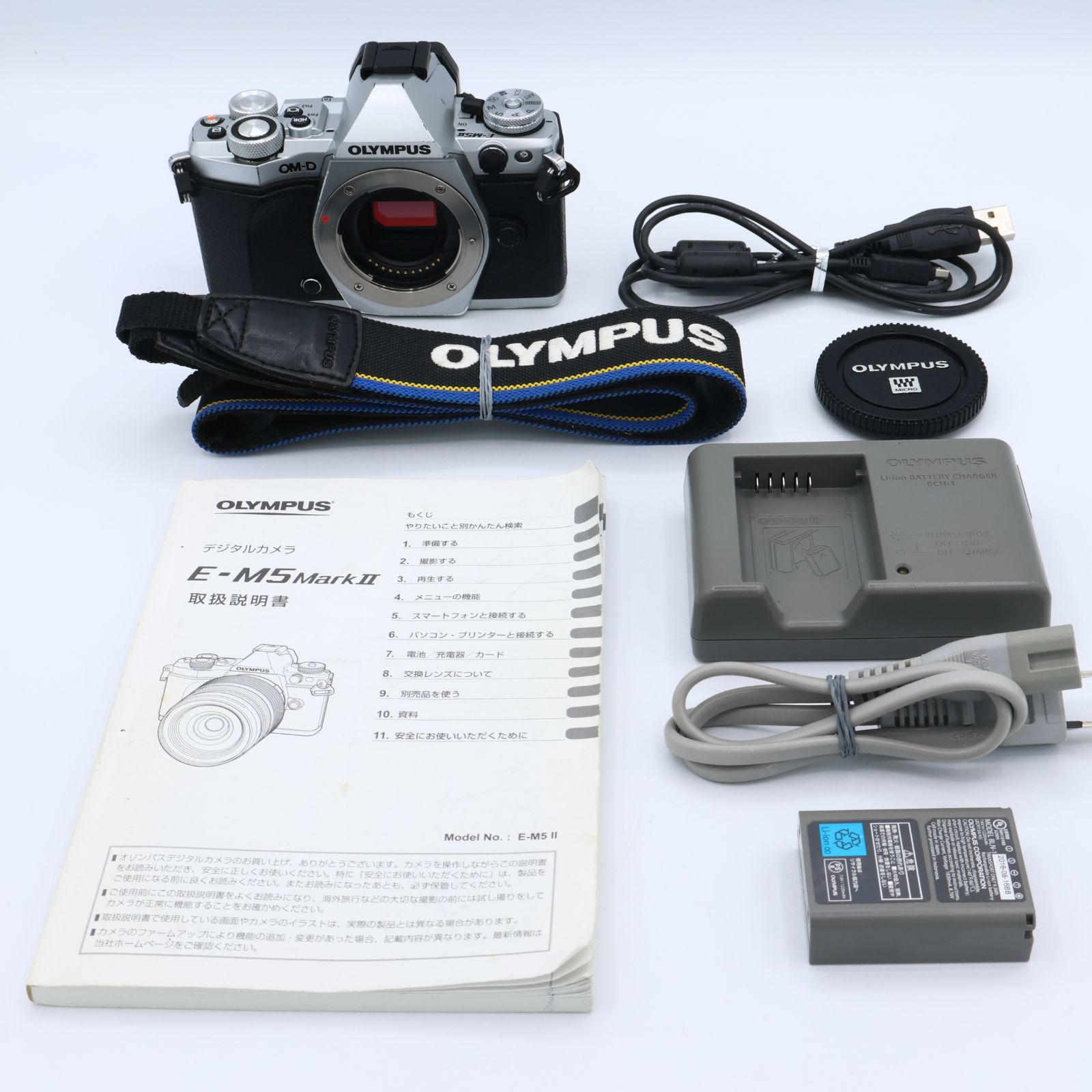 シャッター回数：8397回】OLYMPUS オリンパス ミラーレス一眼 OM-D E 