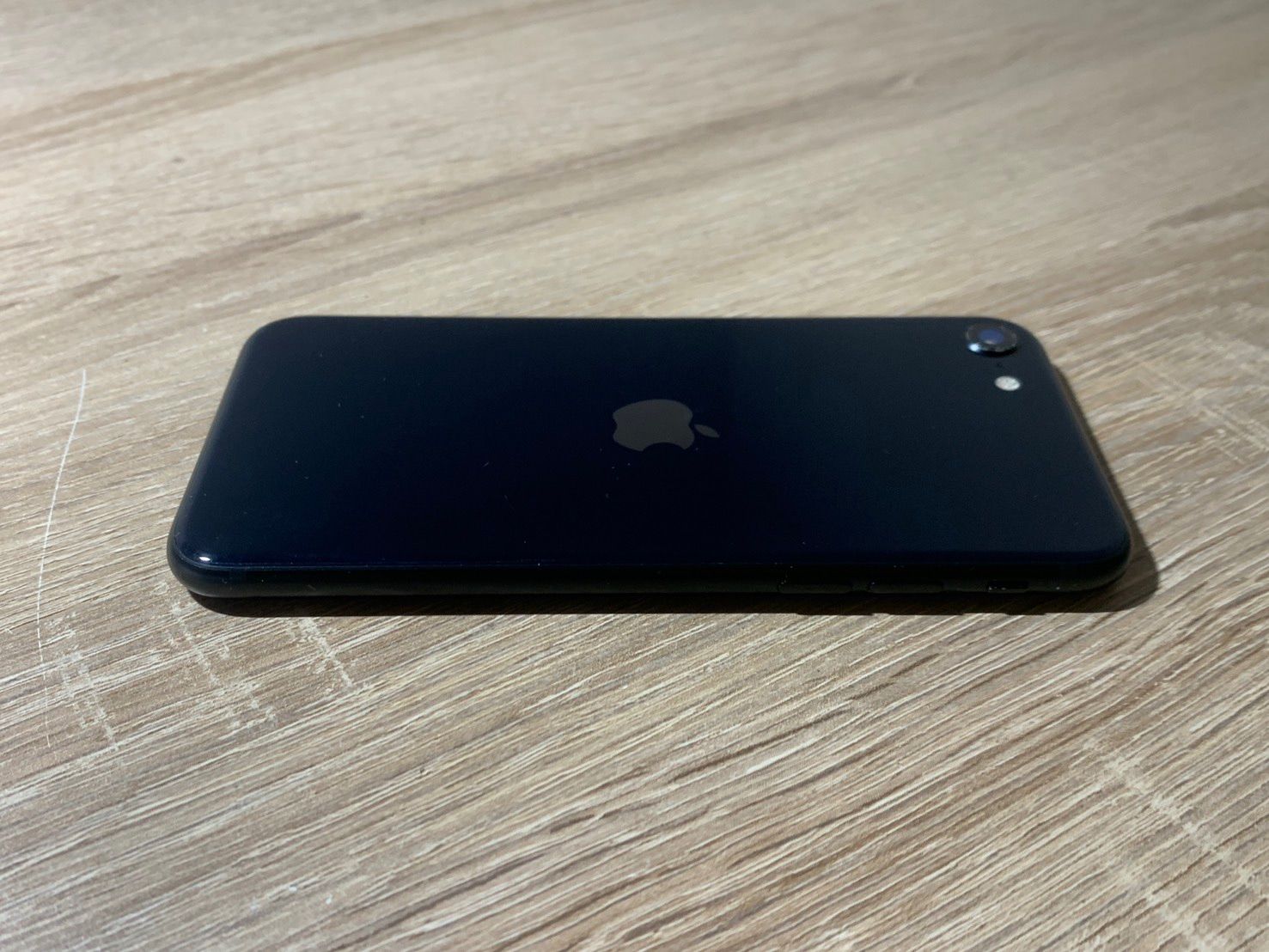 iPhone SE 第3世代（64GB・ブラック）ジャンク品です。 Amazon | 【整備済み品】 Apple iPhone SE（第3世代） 64GB