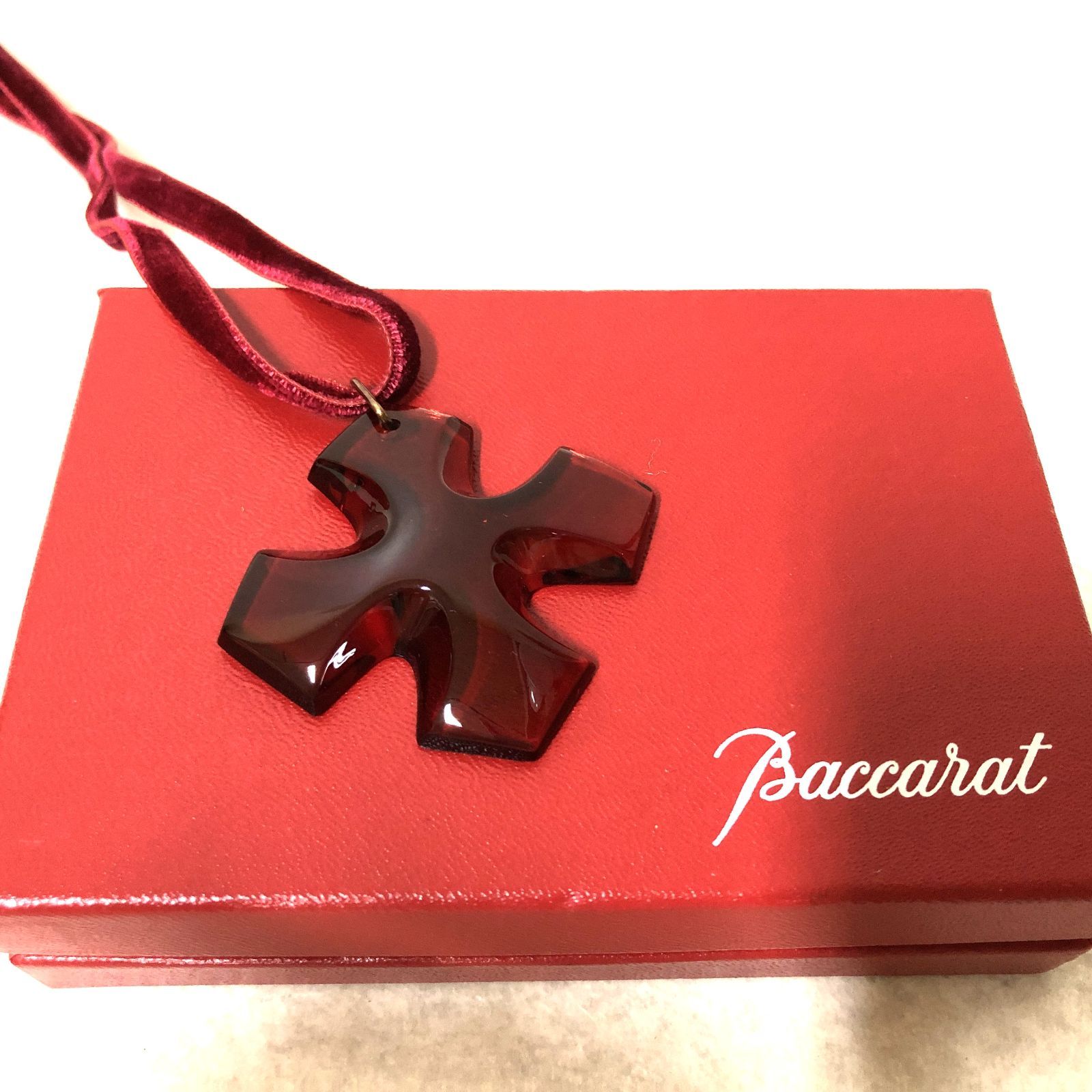 D89 Baccarat バカラ レッドクリスタル クロスネックレス 赤 263090541 