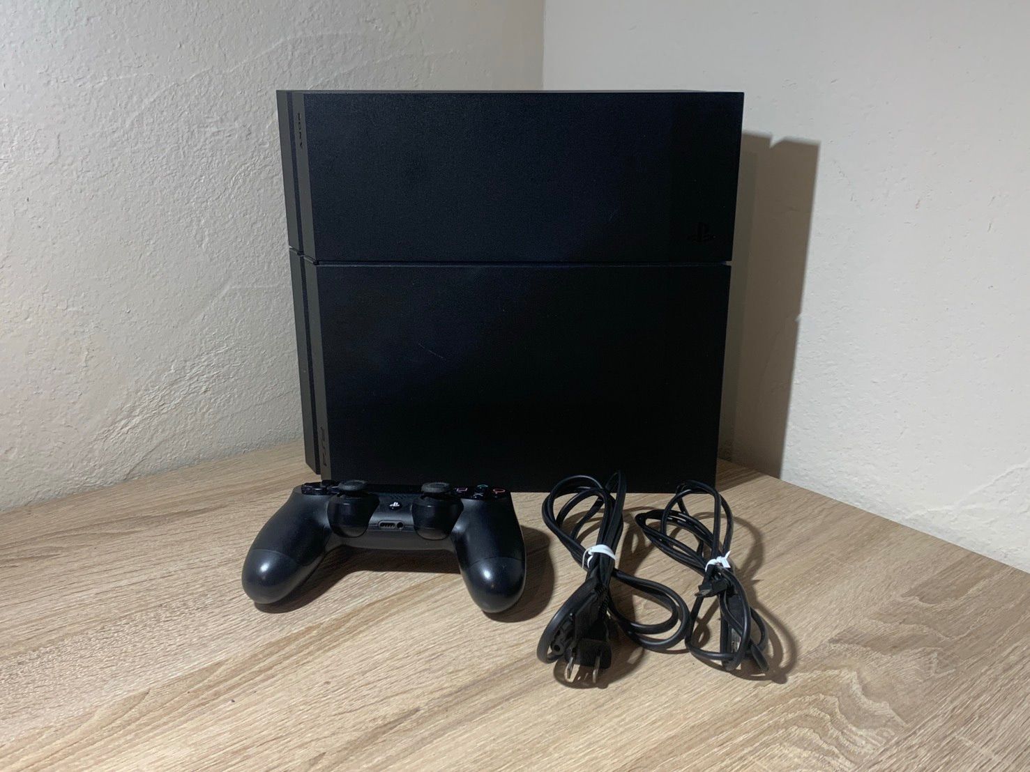 0434 PlayStation 4 PS4 CUH-1200A ブラック 動作確認済み【タ