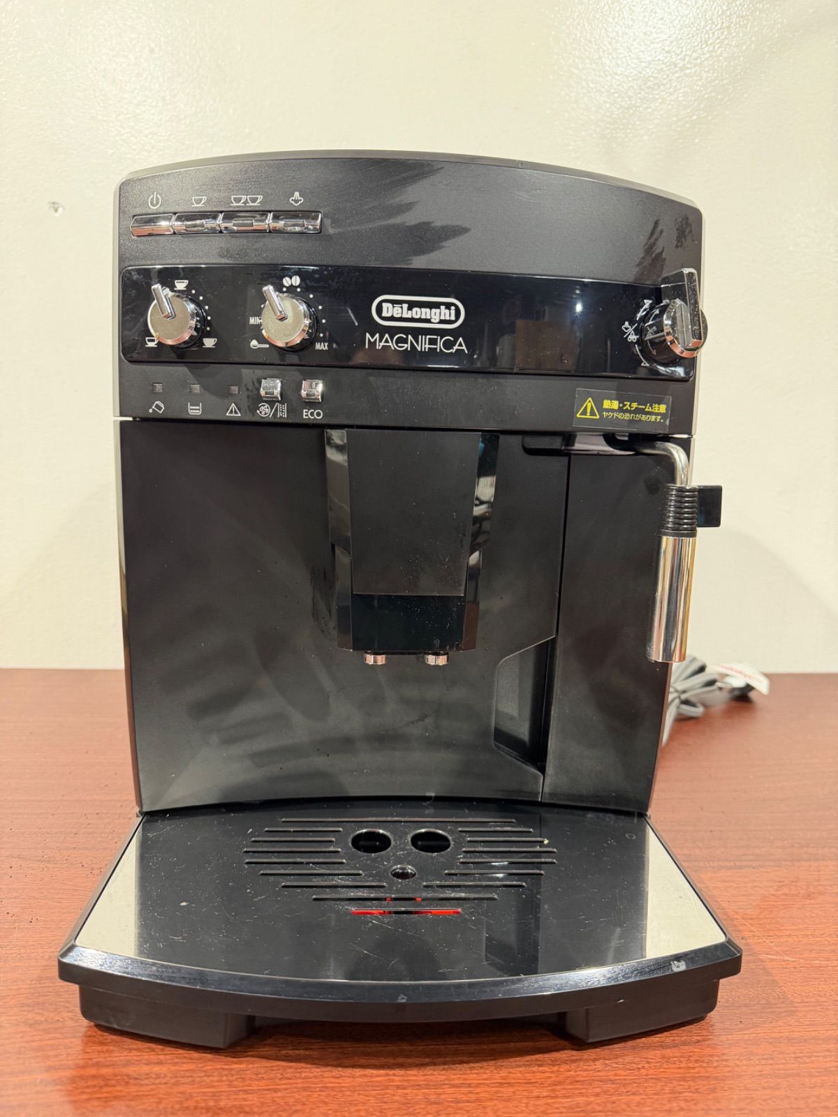中古】デロンギ コーヒーマシン マグニフィカ ホットコーヒー - メルカリ